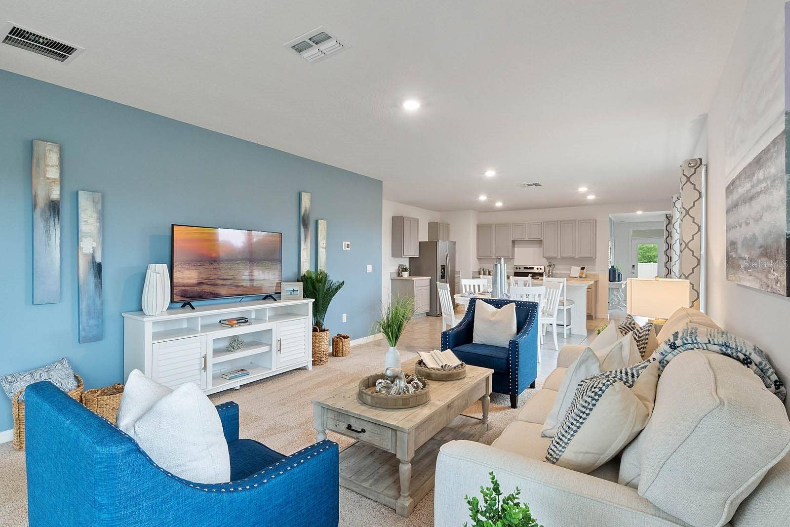 2503 AVALON PARK BOULEVARD, Tavares, FL 32778 2503 AVALON PARK BOULEVARD, Tavares, FL 32778