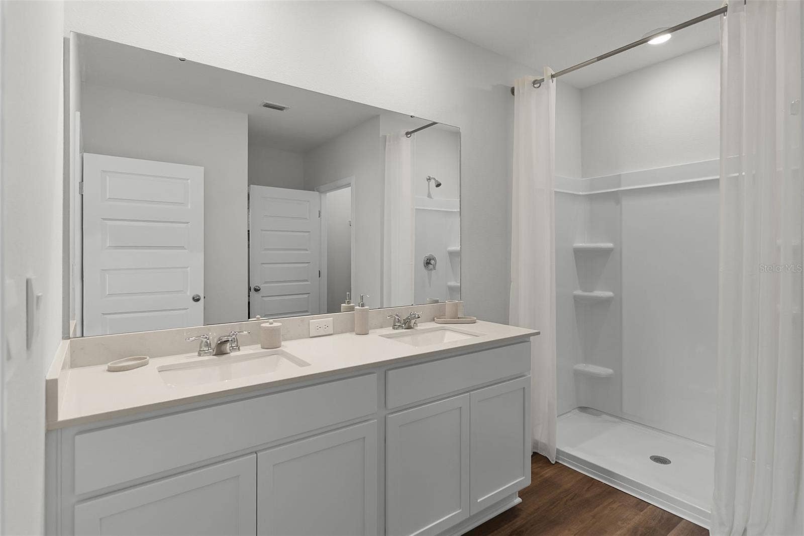 2470 AVEENO AVENUE, Haines City, FL 33844