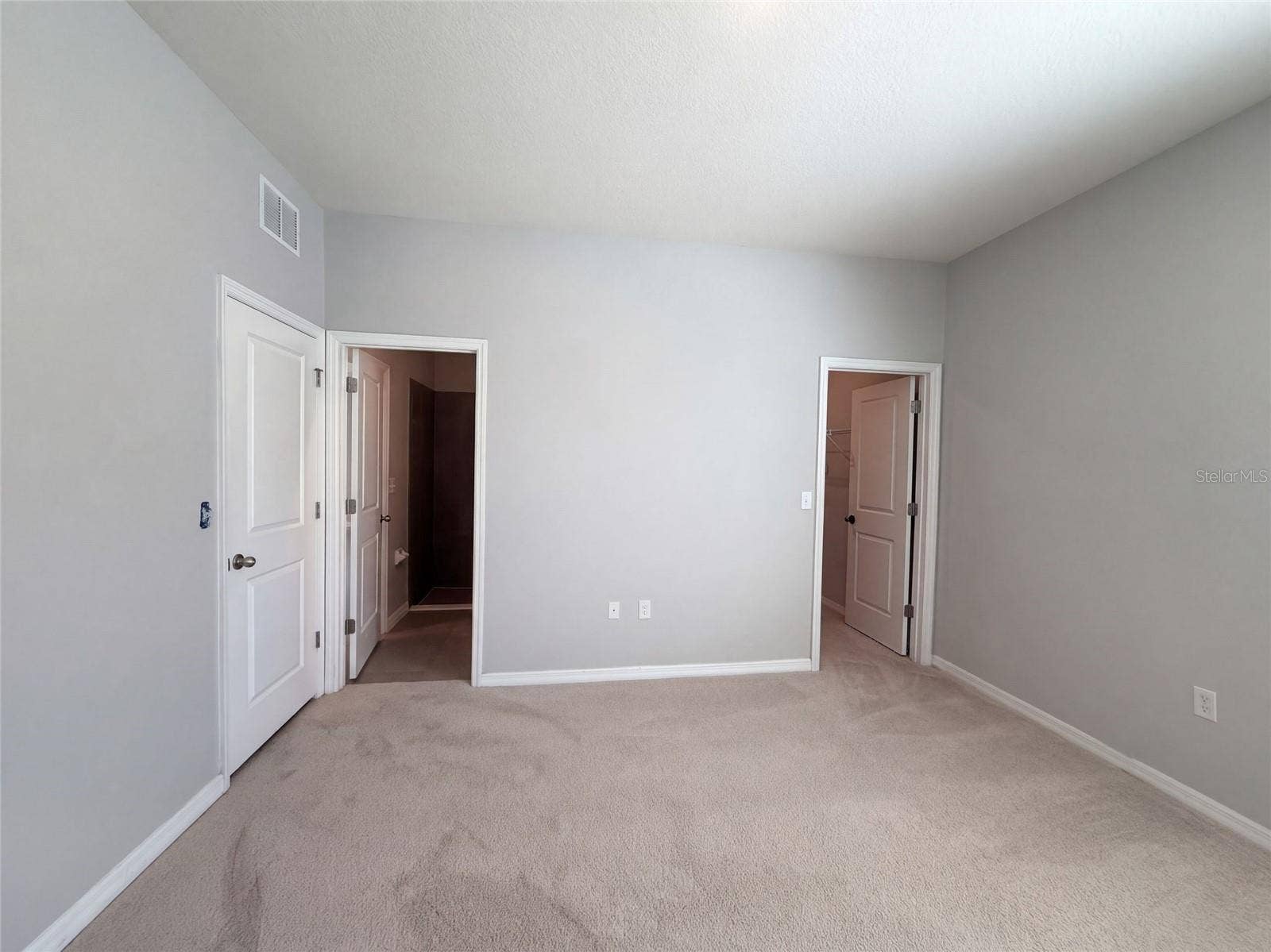 585 BARRIER REEF STREET, Ruskin, FL 33570