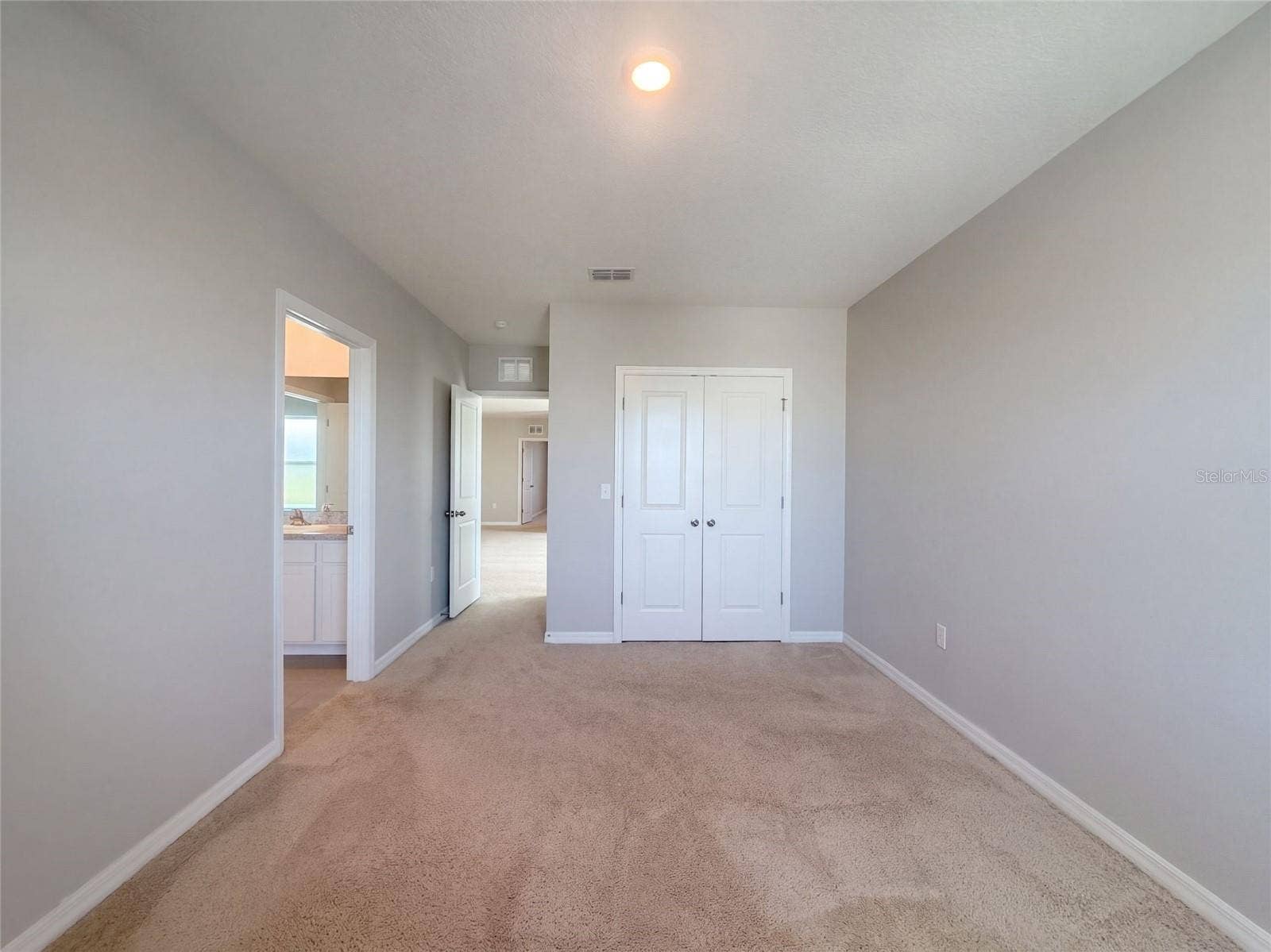 585 BARRIER REEF STREET, Ruskin, FL 33570