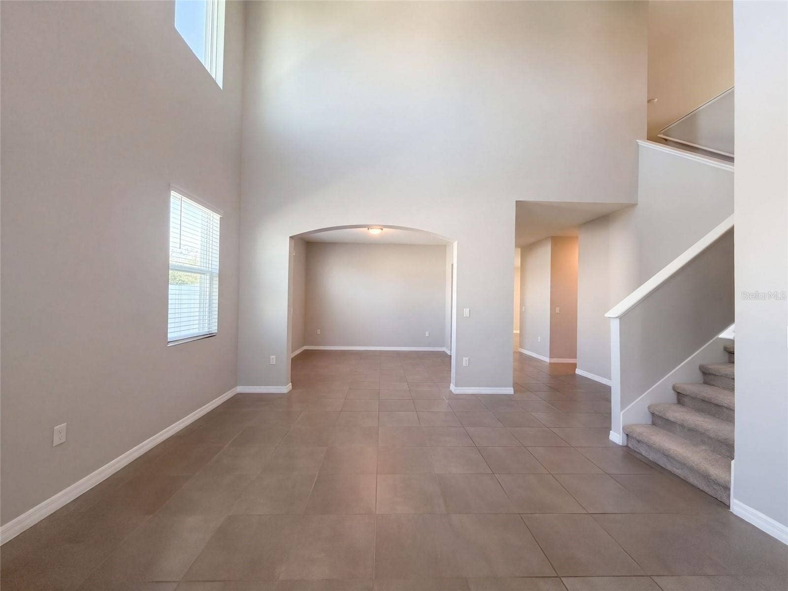 585 BARRIER REEF STREET, Ruskin, FL 33570