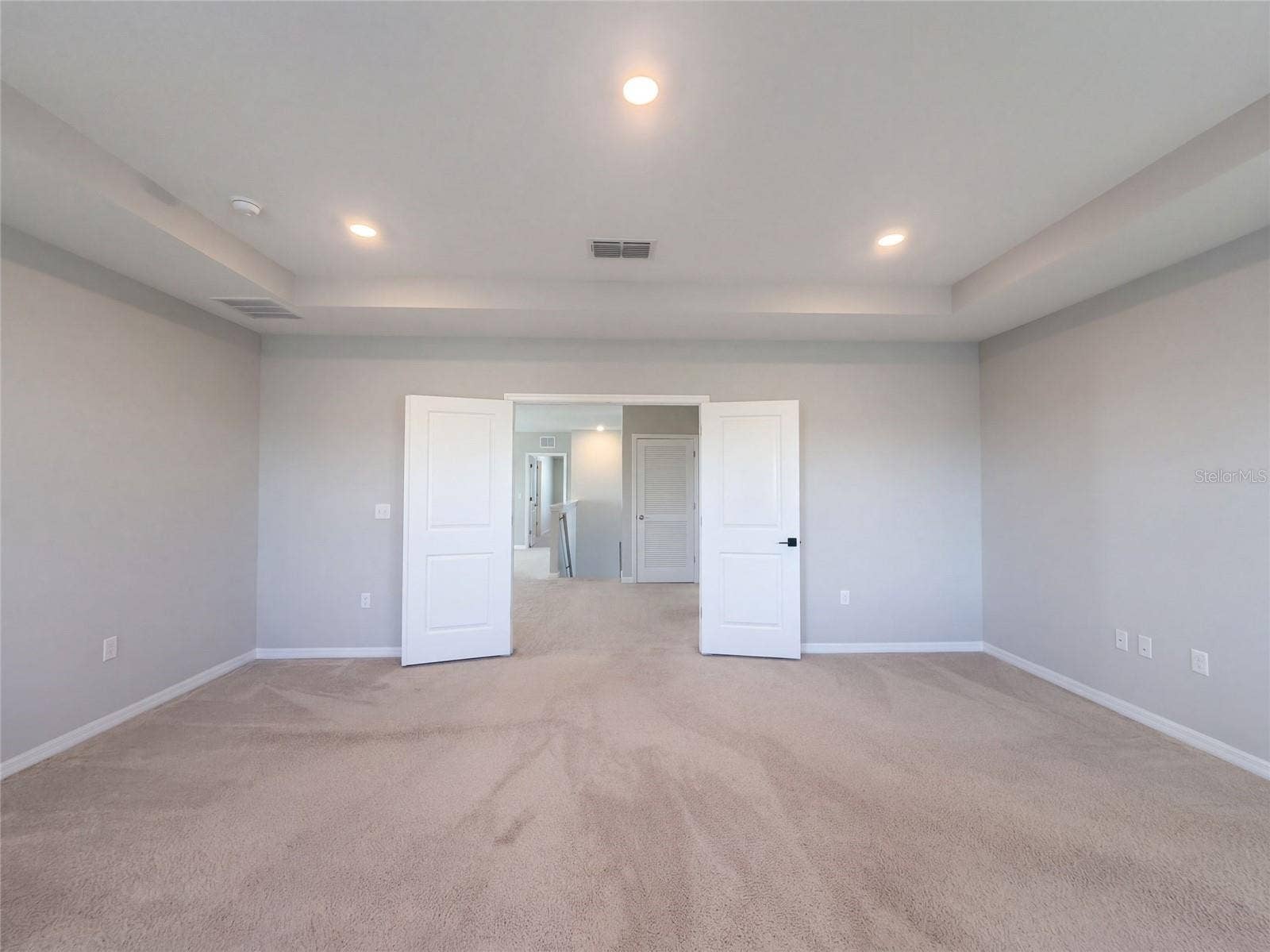 585 BARRIER REEF STREET, Ruskin, FL 33570