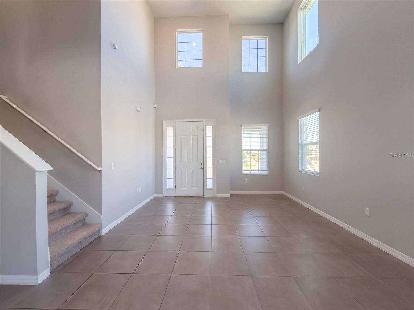 585 BARRIER REEF STREET, Ruskin, FL 33570