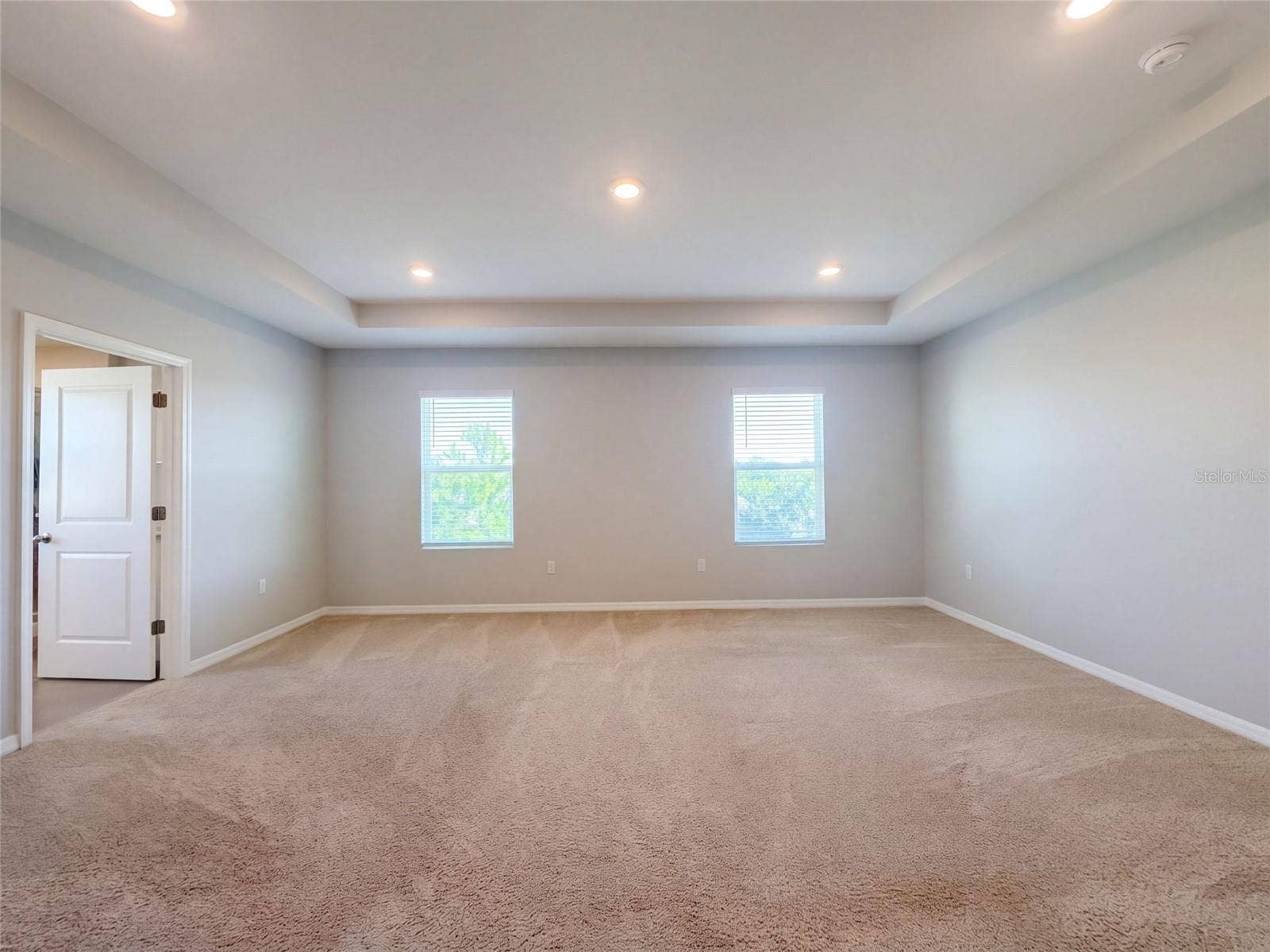 585 BARRIER REEF STREET, Ruskin, FL 33570