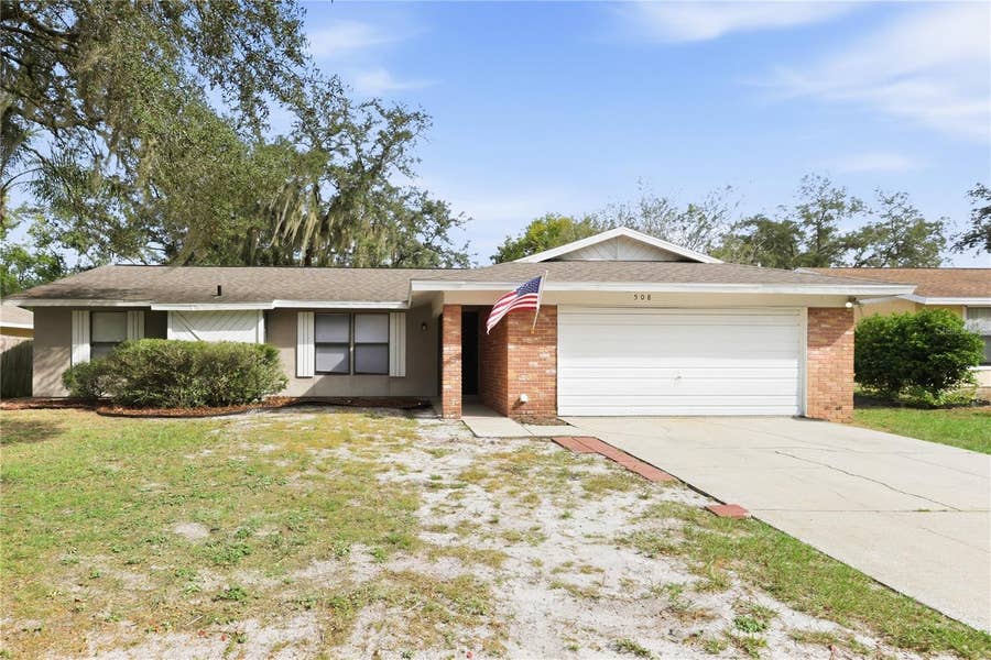 Property photo for Brandon, FL
