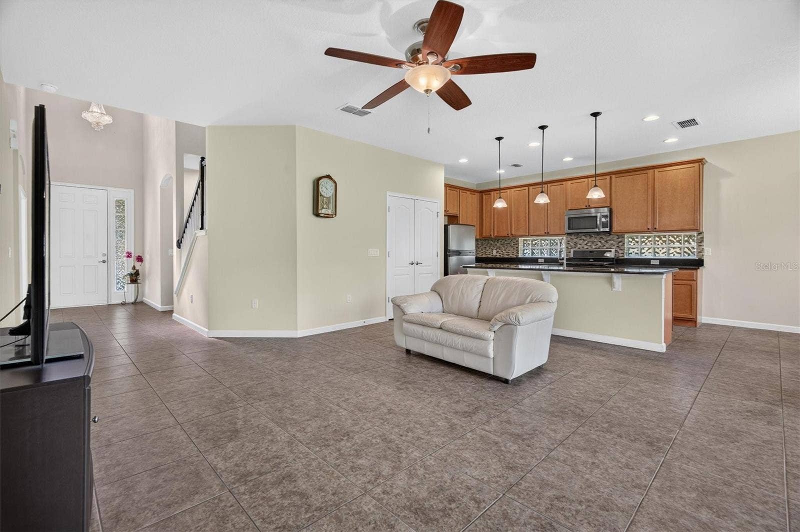 2315 NATOMA BOULEVARD, Mount Dora, FL 32757 Family Room