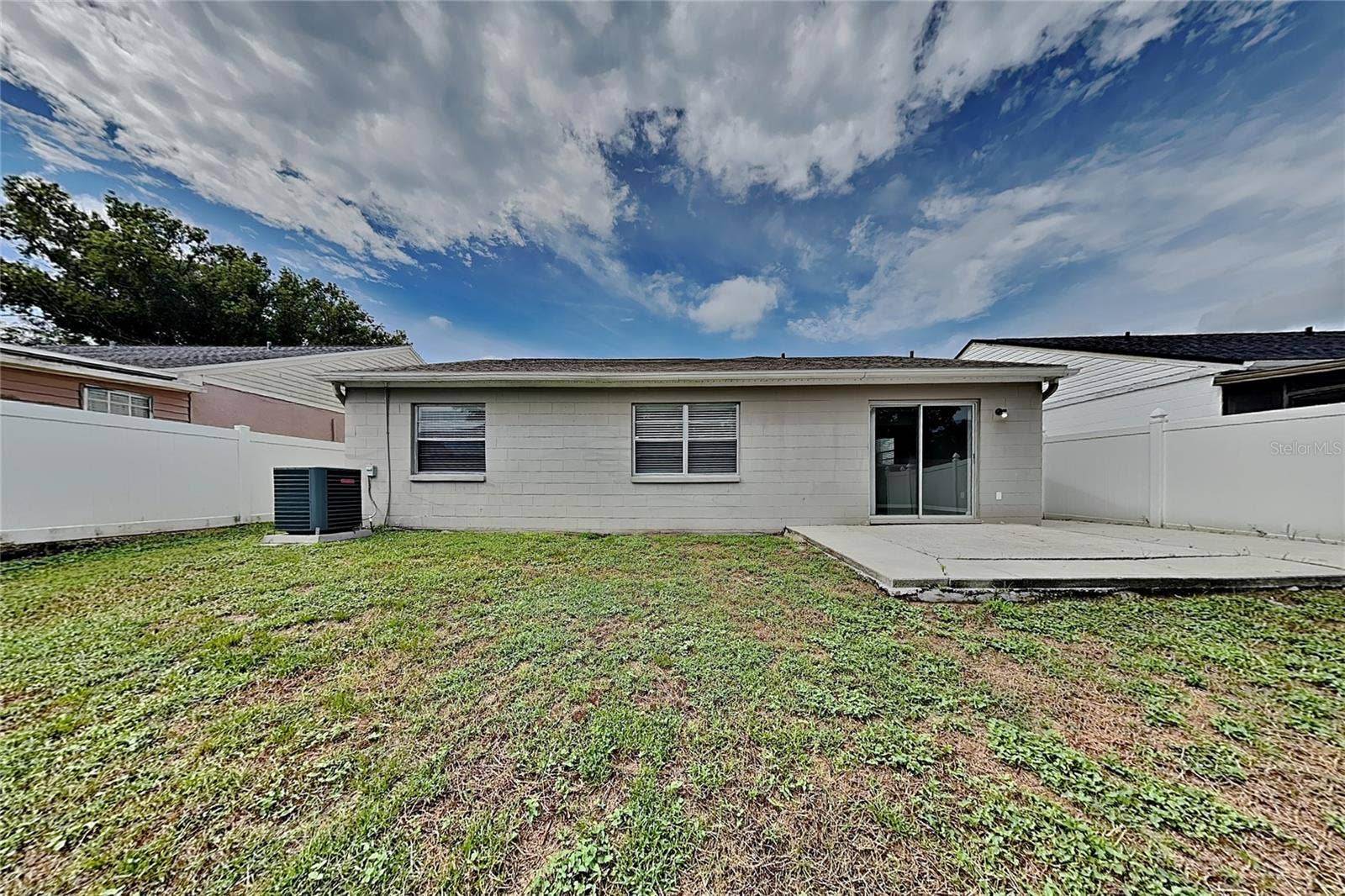 Valrico, FL 33594 Valrico, FL 33594