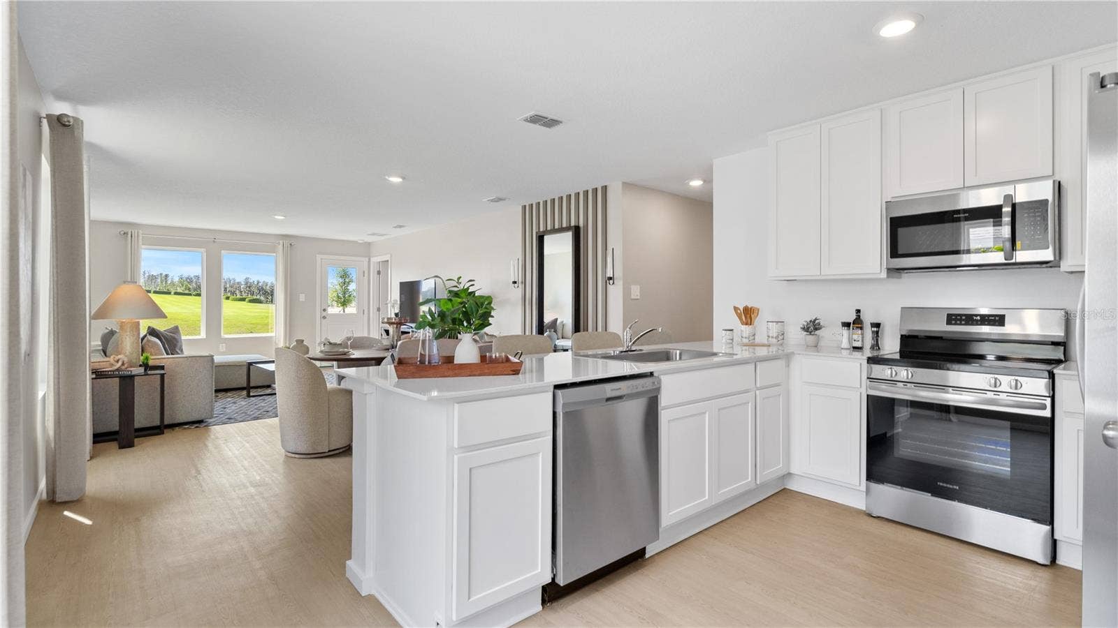 5625 SEAGRAPE LANE, Kissimmee, FL 34758 5625 SEAGRAPE LANE, Kissimmee, FL 34758