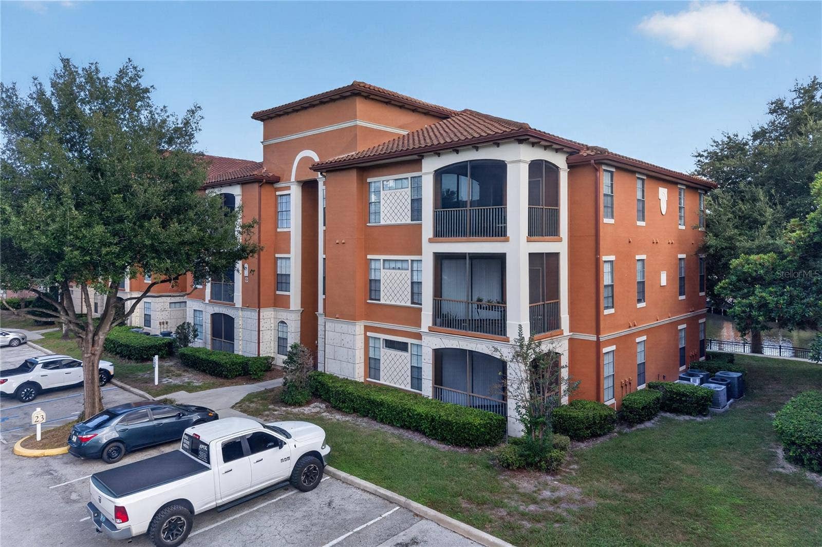 6149 METROWEST BOULEVARD, #308, Orlando, FL 32835