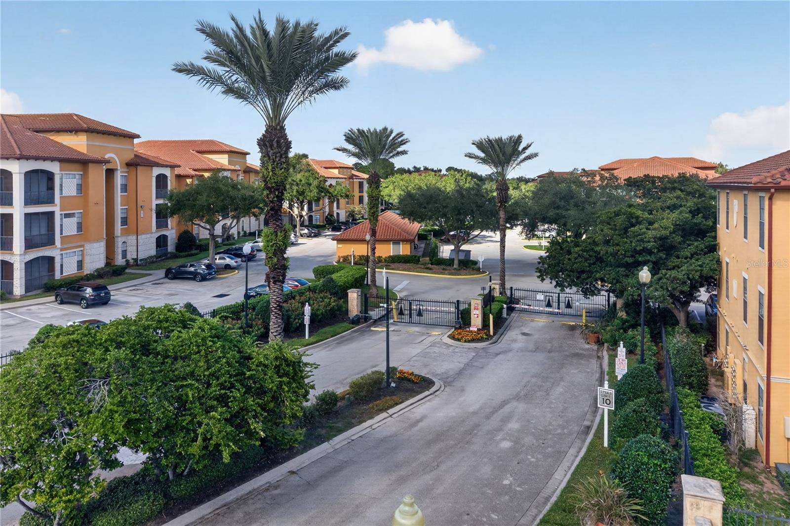6149 METROWEST BOULEVARD, #308, Orlando, FL 32835