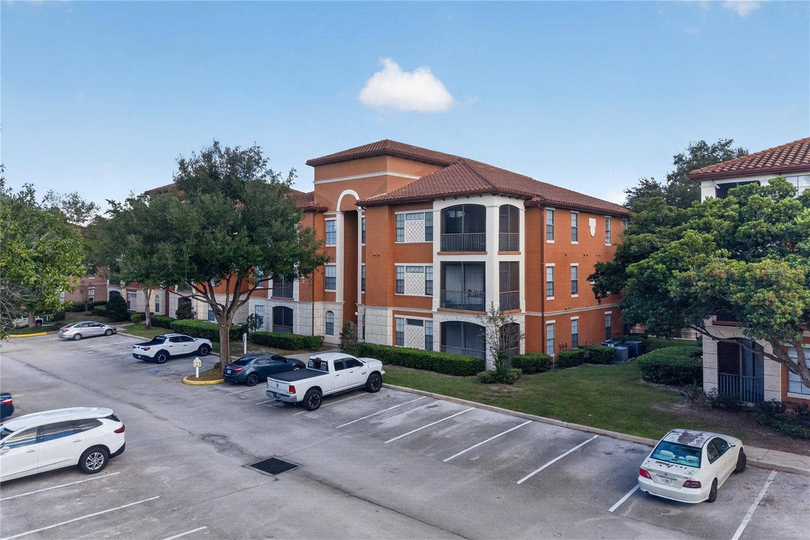 6149 METROWEST BOULEVARD, #308, Orlando, FL 32835