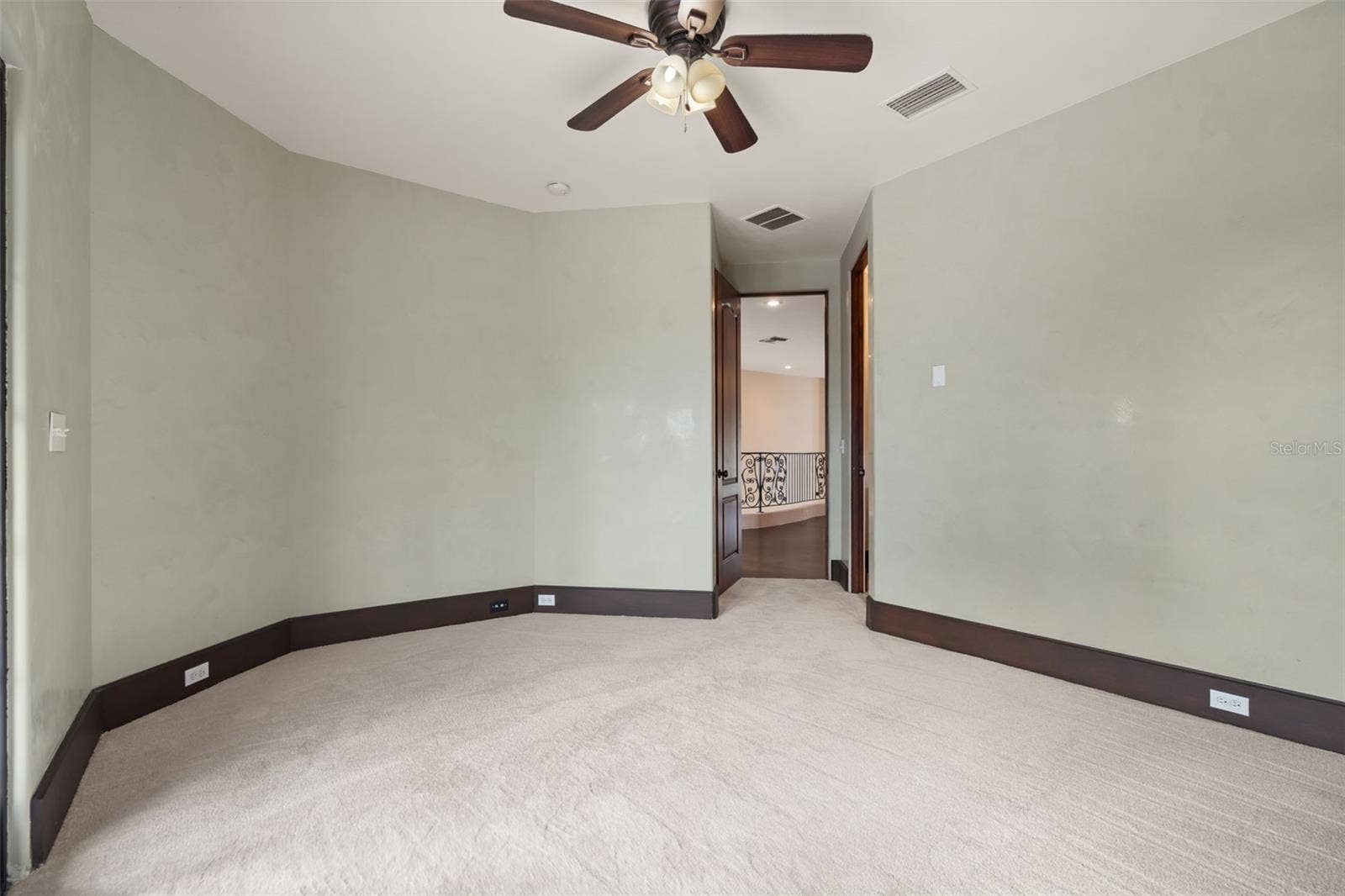 10226 WITTENBERG WAY, Orlando, FL 32832 10226 WITTENBERG WAY, Orlando, FL 32832