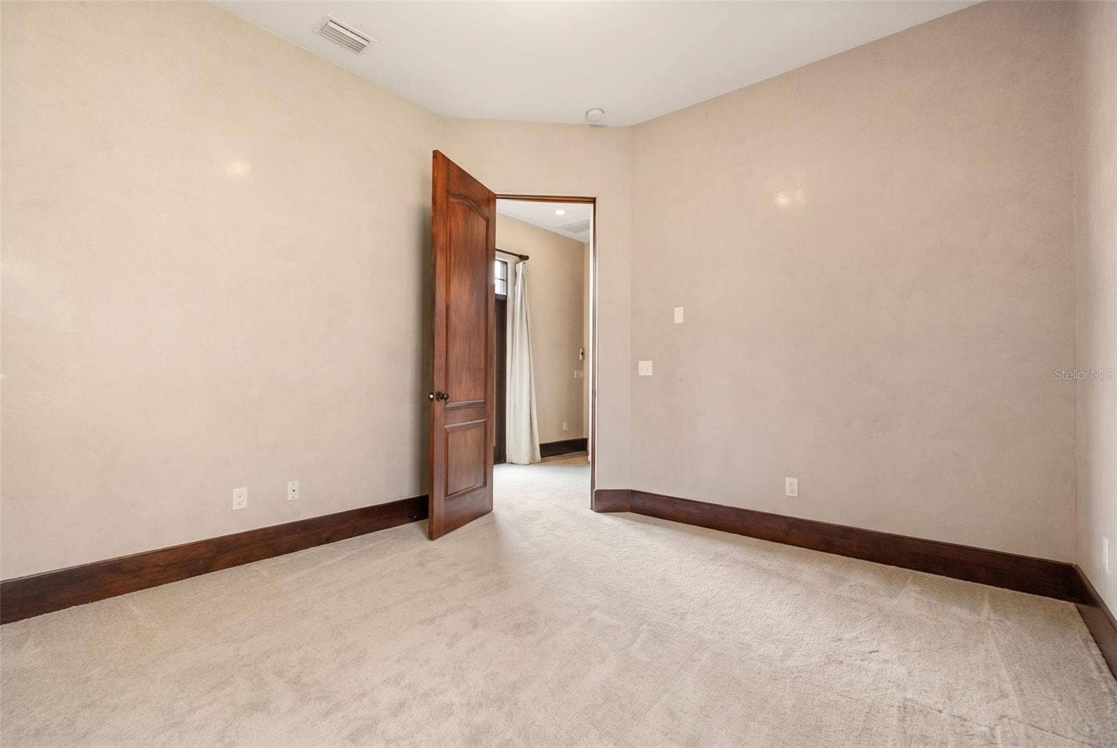 10226 WITTENBERG WAY, Orlando, FL 32832 10226 WITTENBERG WAY, Orlando, FL 32832