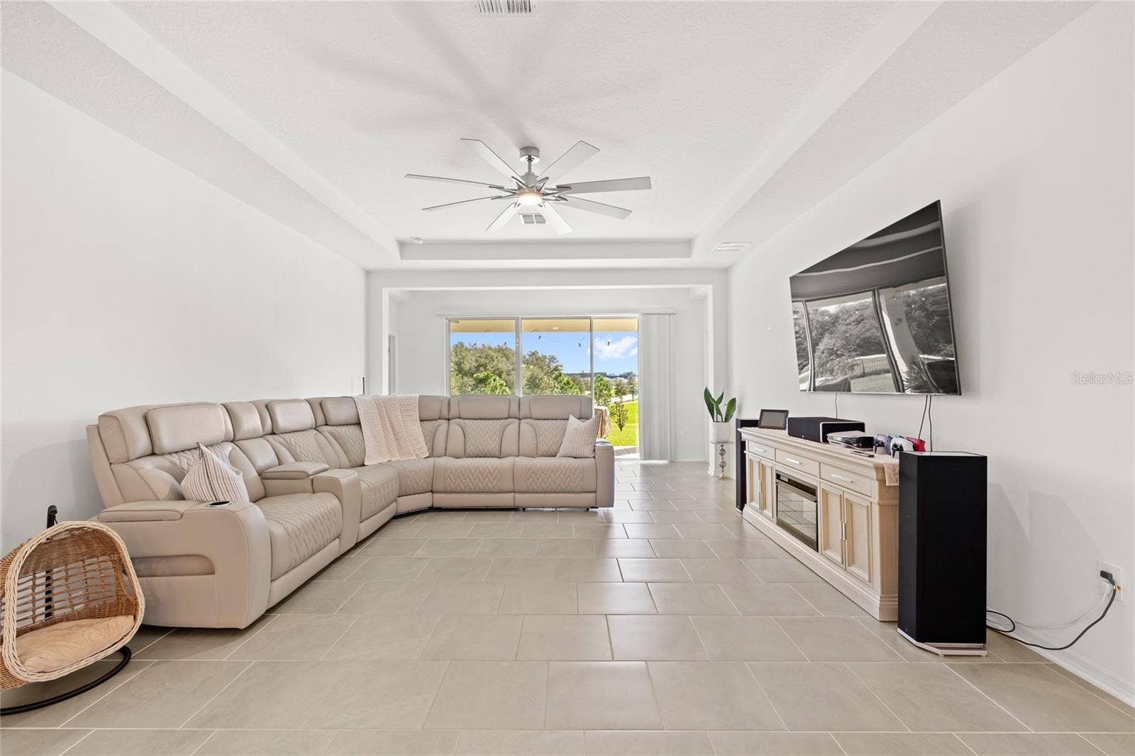 6025 CLAYSTONE WAY, Mount Dora, FL 32757