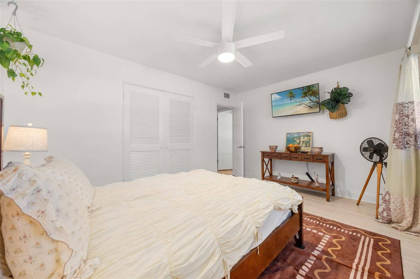 616 STRATHMORE DRIVE, Orlando, FL 32803 616 STRATHMORE DRIVE, Orlando, FL 32803