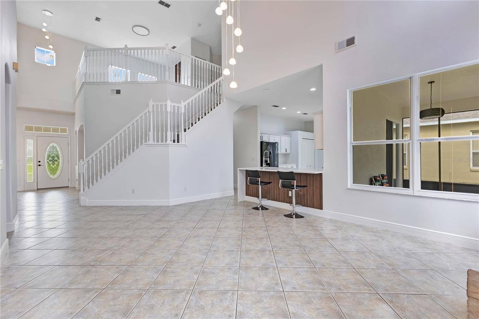 2165 THE OAKS BOULEVARD, Kissimmee, FL 34746 2165 THE OAKS BOULEVARD, Kissimmee, FL 34746