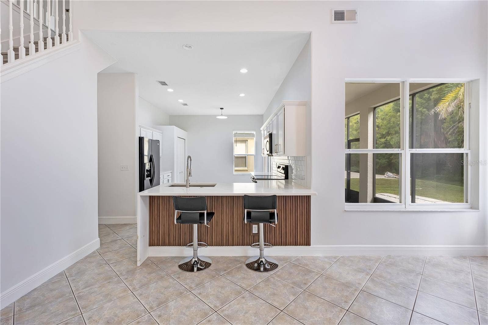 2165 THE OAKS BOULEVARD, Kissimmee, FL 34746 2165 THE OAKS BOULEVARD, Kissimmee, FL 34746