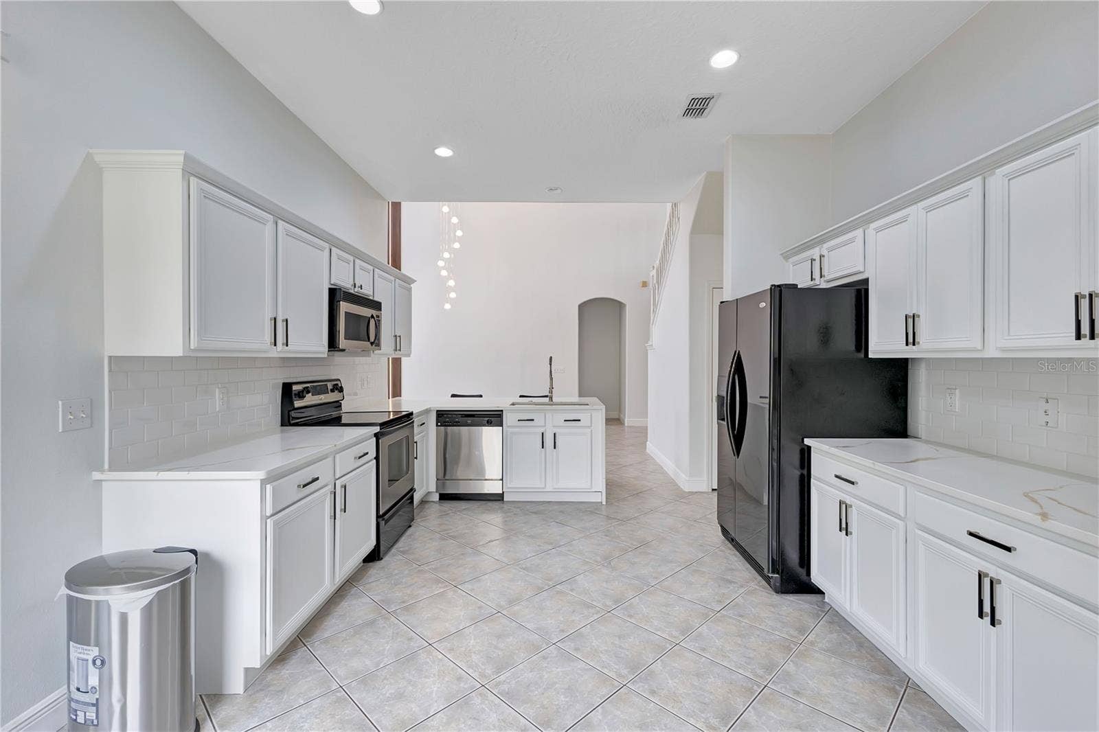 2165 THE OAKS BOULEVARD, Kissimmee, FL 34746 2165 THE OAKS BOULEVARD, Kissimmee, FL 34746