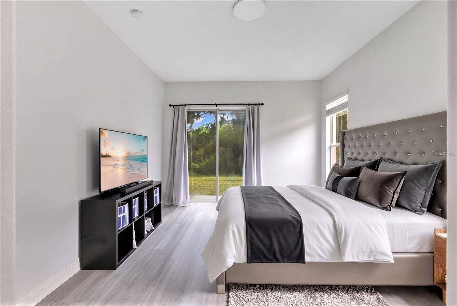 2165 THE OAKS BOULEVARD, Kissimmee, FL 34746 2165 THE OAKS BOULEVARD, Kissimmee, FL 34746