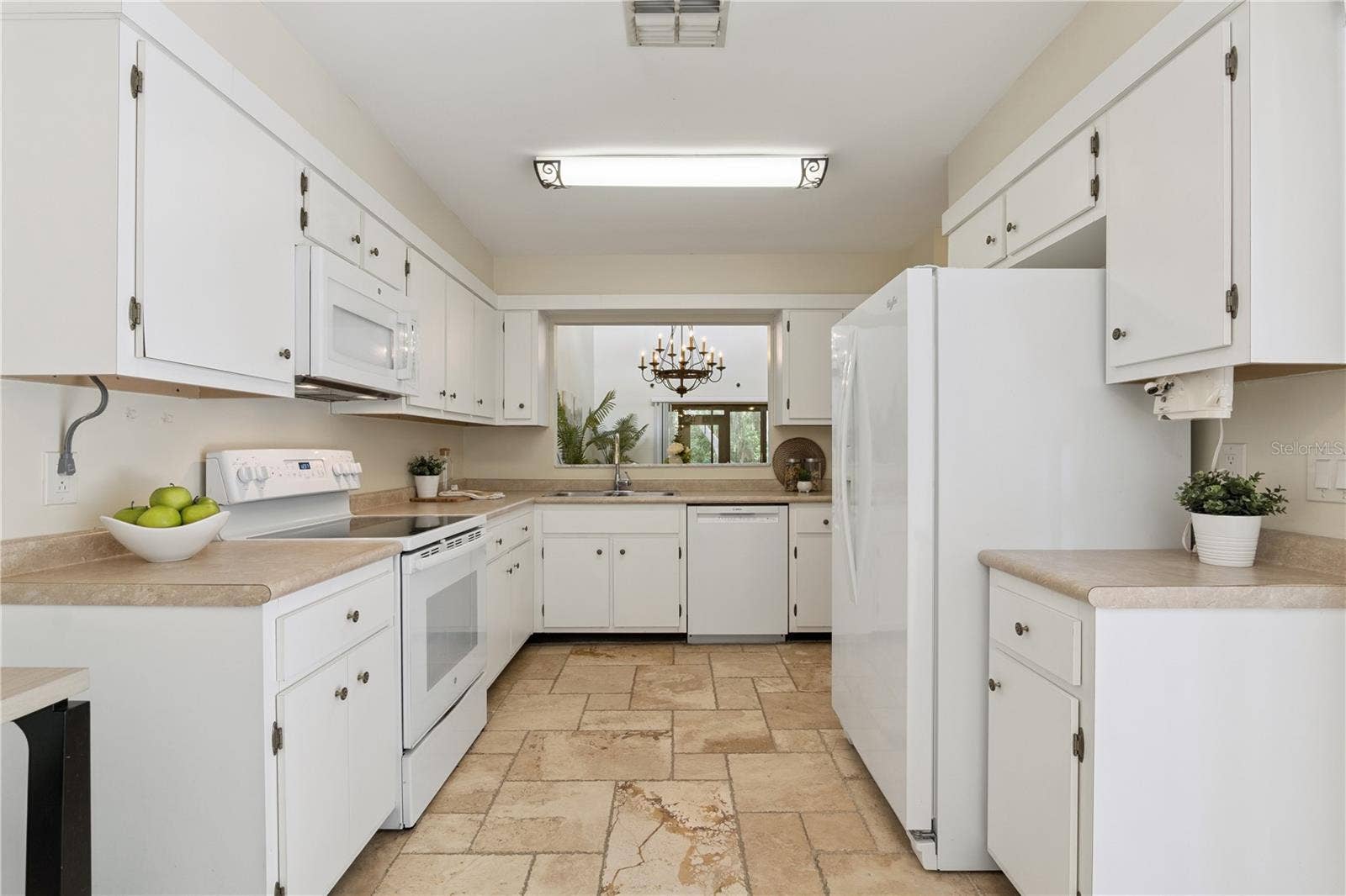440 EVESHAM PLACE, Longwood, FL 32779