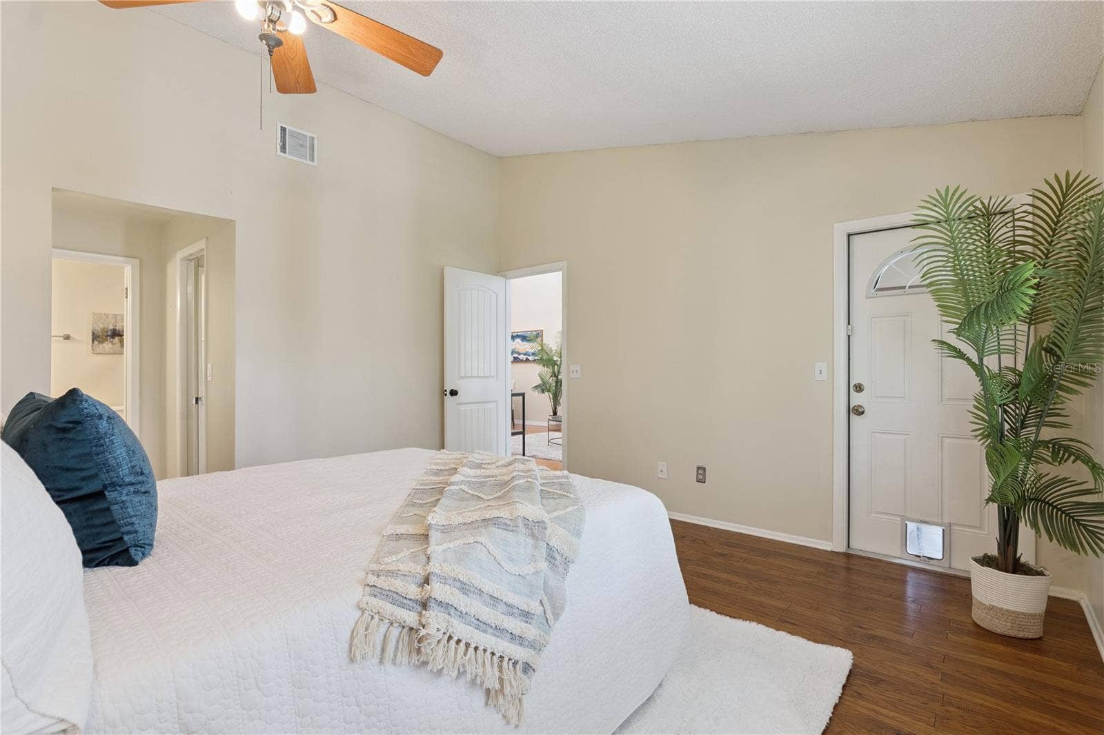 440 EVESHAM PLACE, Longwood, FL 32779