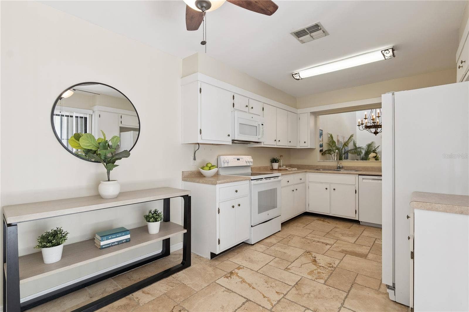 440 EVESHAM PLACE, Longwood, FL 32779