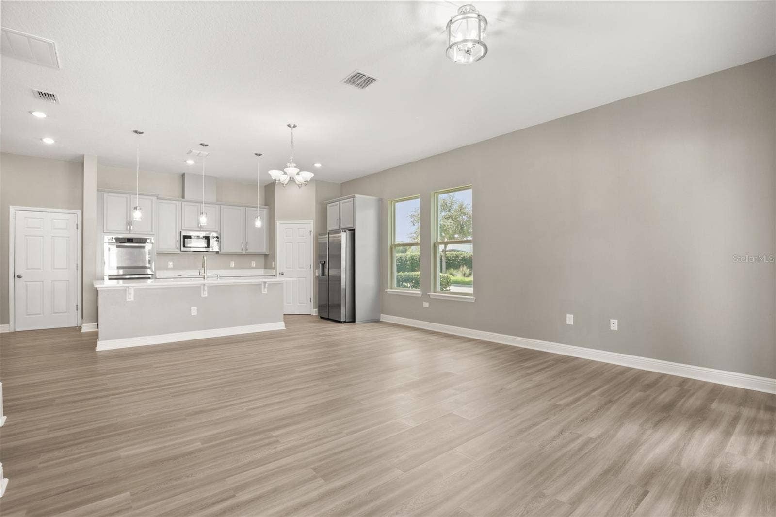 9279 GRAND ISLAND WAY, Winter Garden, FL 34787 Open Floor Plan