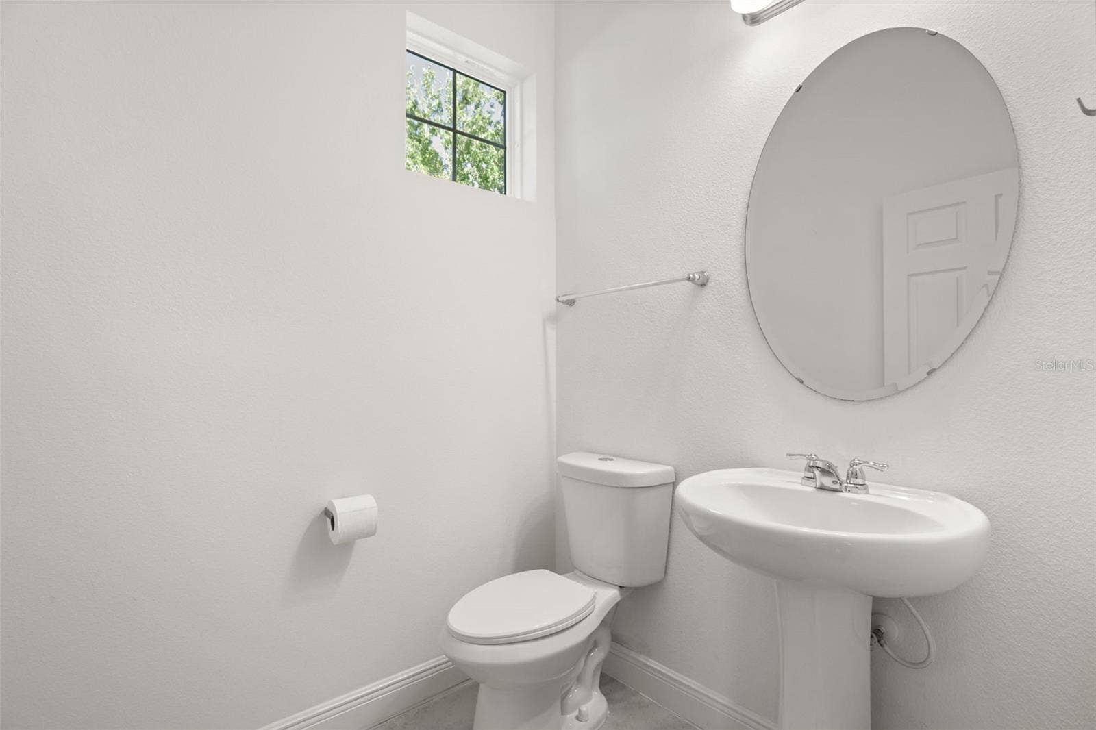 9279 GRAND ISLAND WAY, Winter Garden, FL 34787 Powder Room First Floor