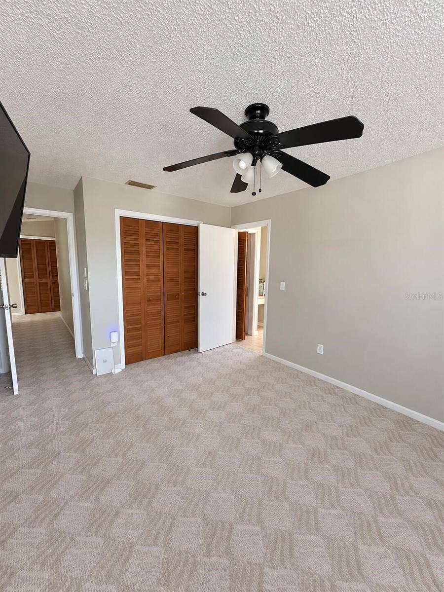 22 CYPRESS DRIVE, Palm Harbor, FL 34684 22 CYPRESS DRIVE, Palm Harbor, FL 34684