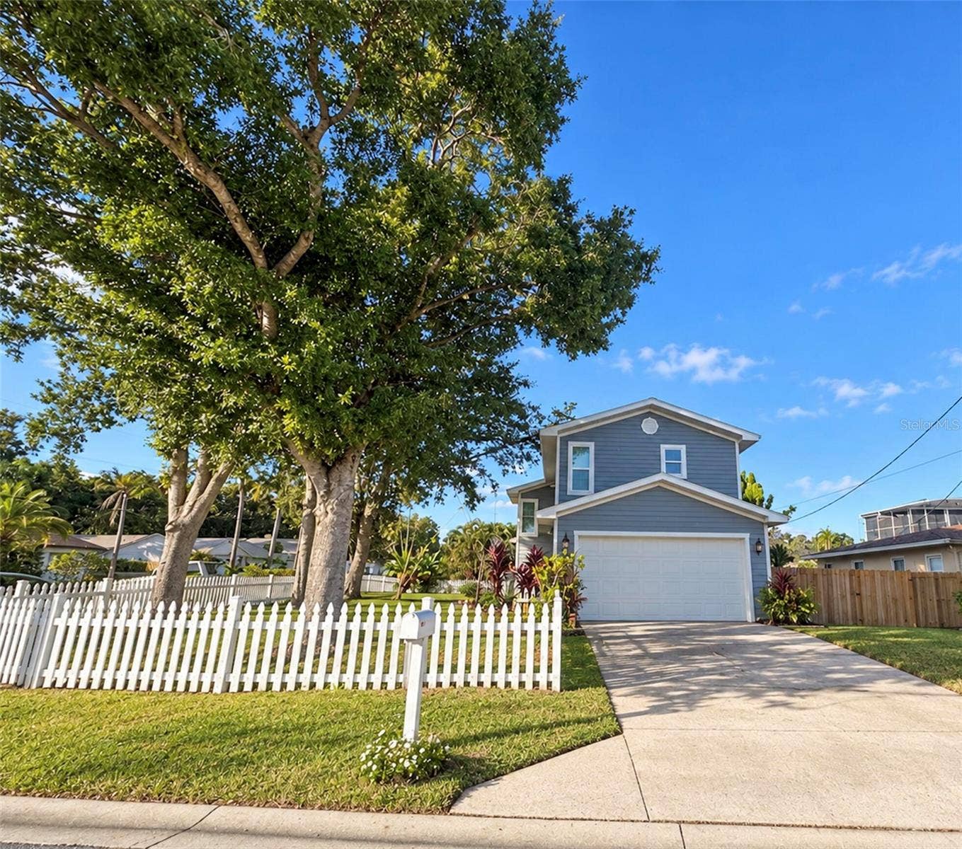 22 CYPRESS DRIVE, Palm Harbor, FL 34684 22 CYPRESS DRIVE, Palm Harbor, FL 34684