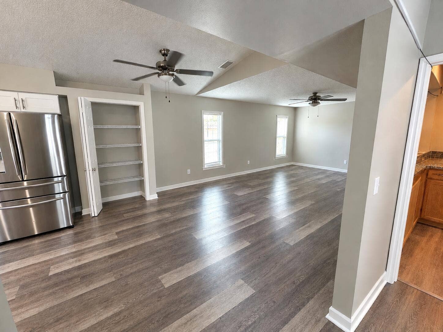 22 CYPRESS DRIVE, Palm Harbor, FL 34684 22 CYPRESS DRIVE, Palm Harbor, FL 34684