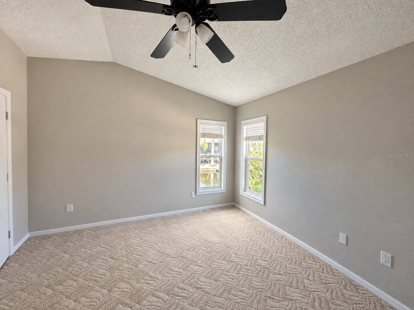 22 CYPRESS DRIVE, Palm Harbor, FL 34684 22 CYPRESS DRIVE, Palm Harbor, FL 34684