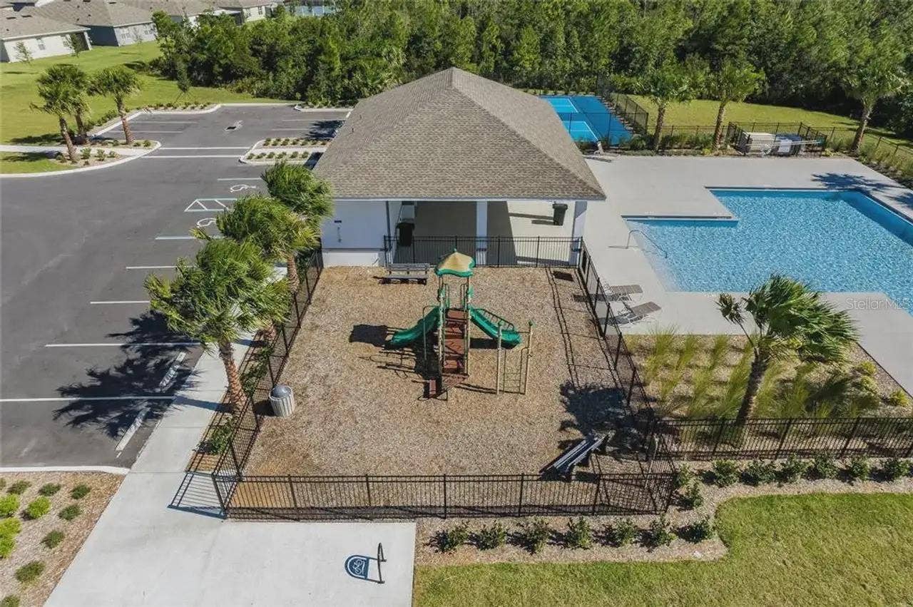 3106 CRAB TRAP DRIVE, New Smyrna Beach, FL 32168 Community pool & playground