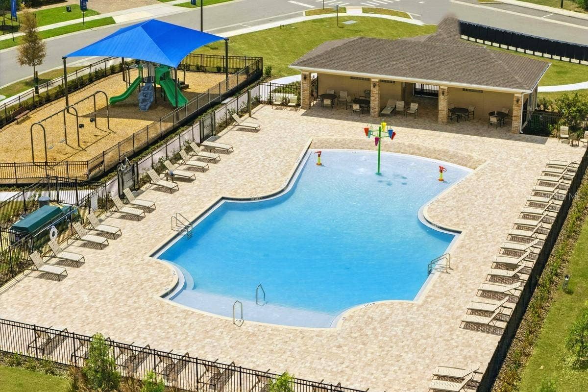 1217 WHITE ASH LOOP, Deland, FL 32720 Community Pool