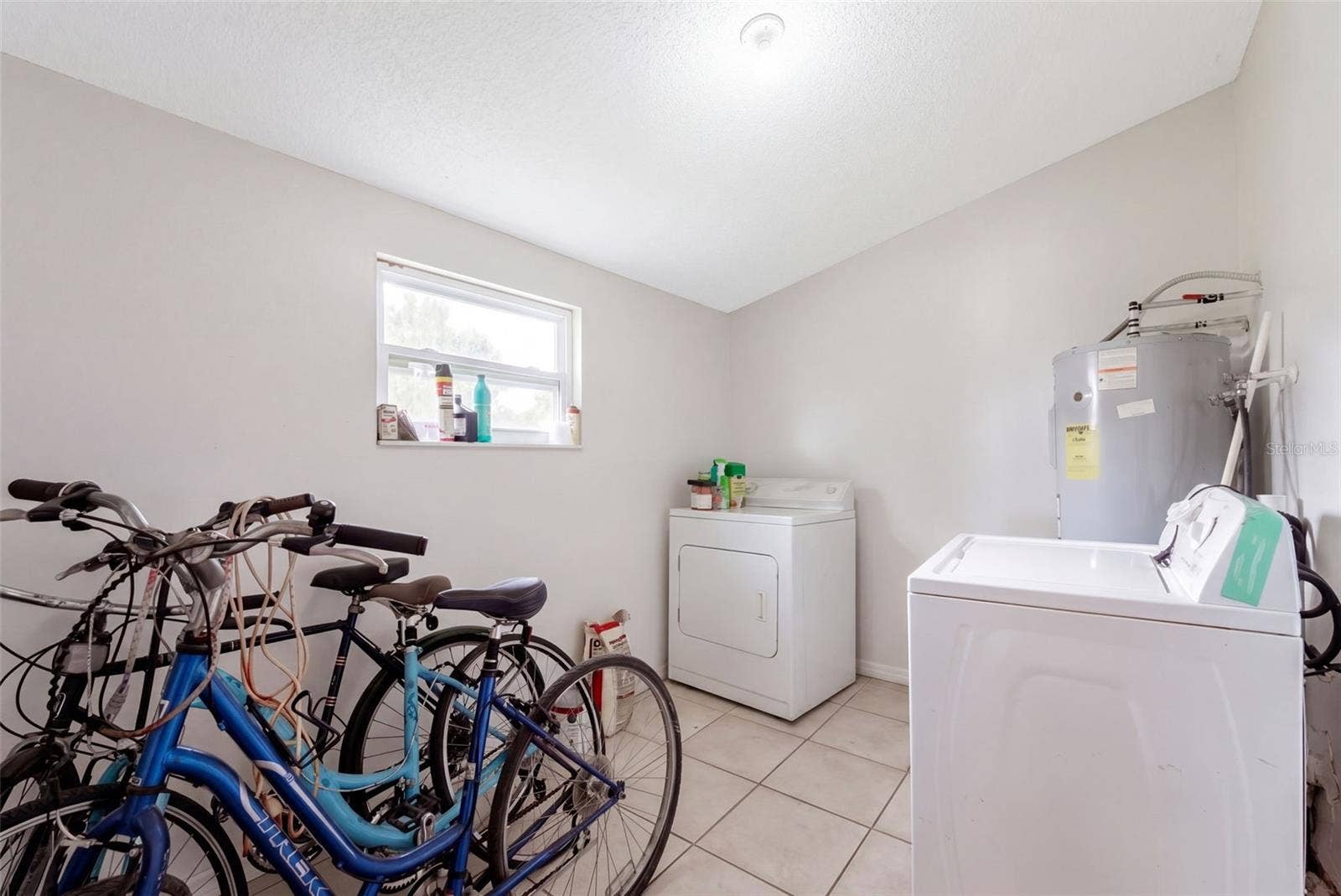 1075 TIMBERLANE TRAIL, Casselberry, FL 32707 1075 TIMBERLANE TRAIL, Casselberry, FL 32707