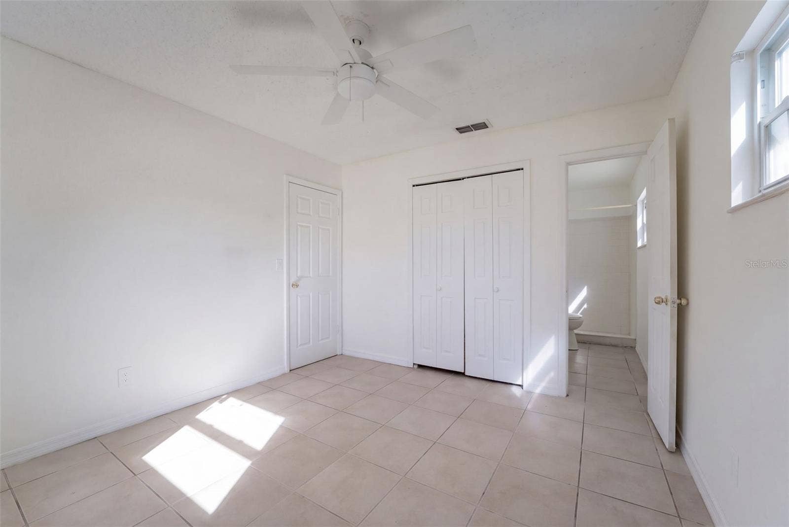 1075 TIMBERLANE TRAIL, Casselberry, FL 32707 1075 TIMBERLANE TRAIL, Casselberry, FL 32707