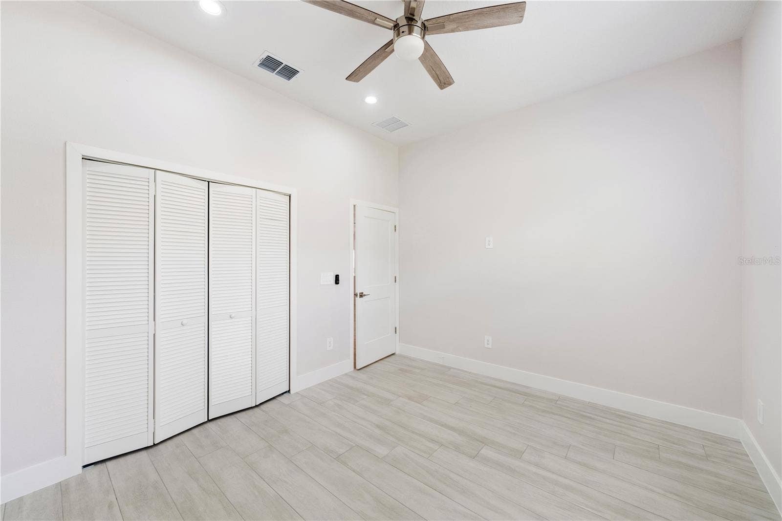 30614 QUINCE AVENUE, Eustis, FL 32736