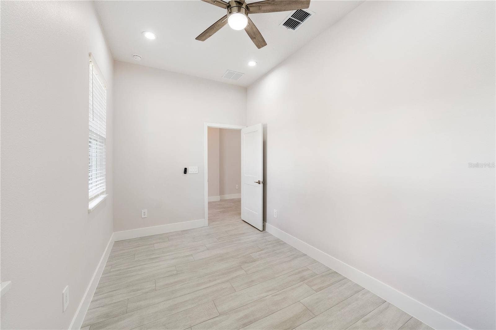 30614 QUINCE AVENUE, Eustis, FL 32736