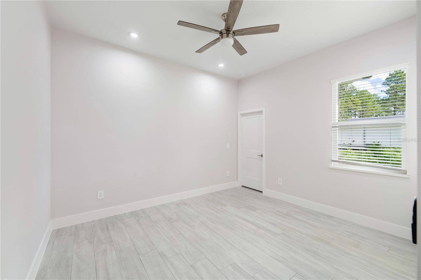 30614 QUINCE AVENUE, Eustis, FL 32736