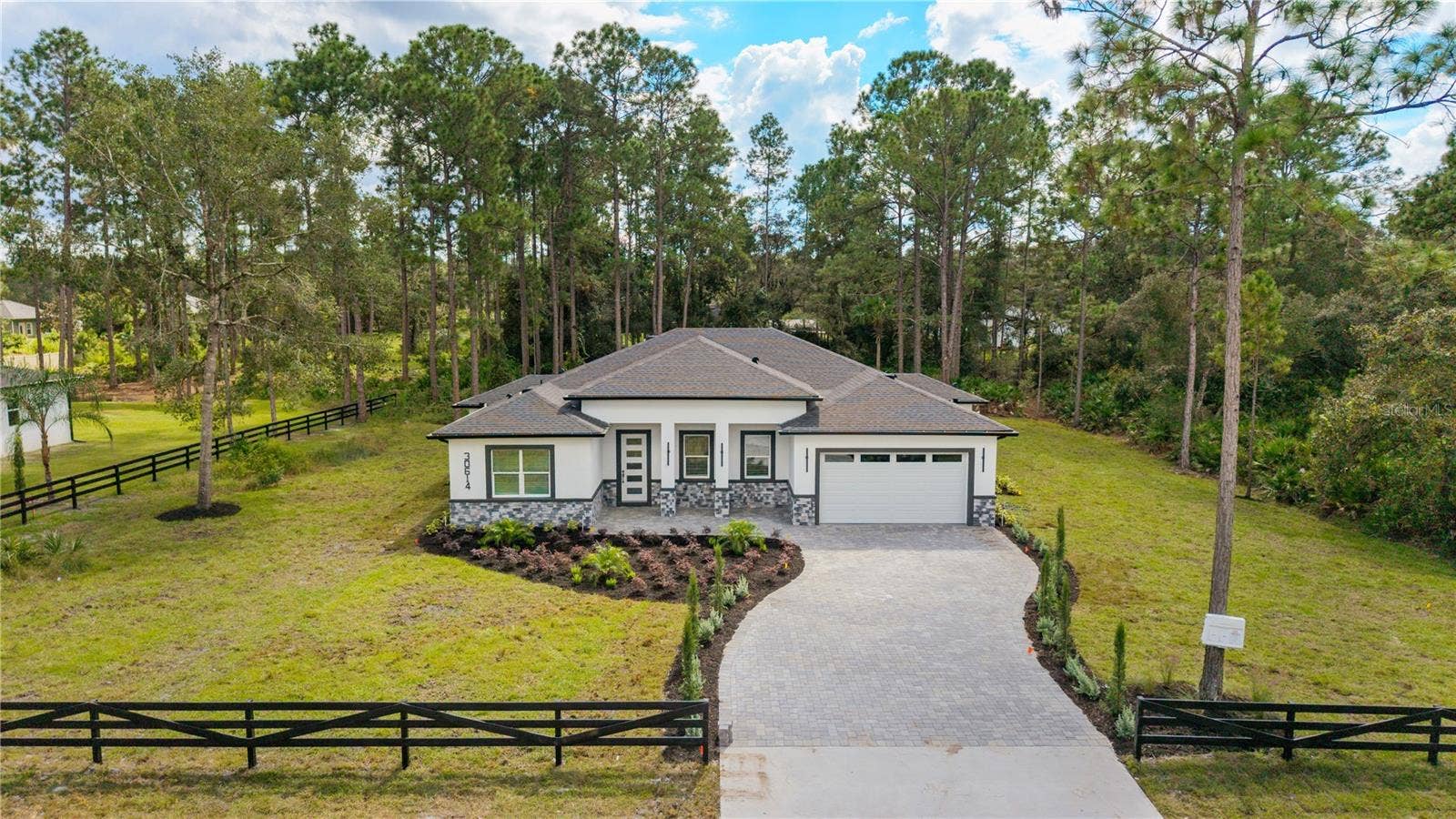 30614 QUINCE AVENUE, Eustis, FL 32736