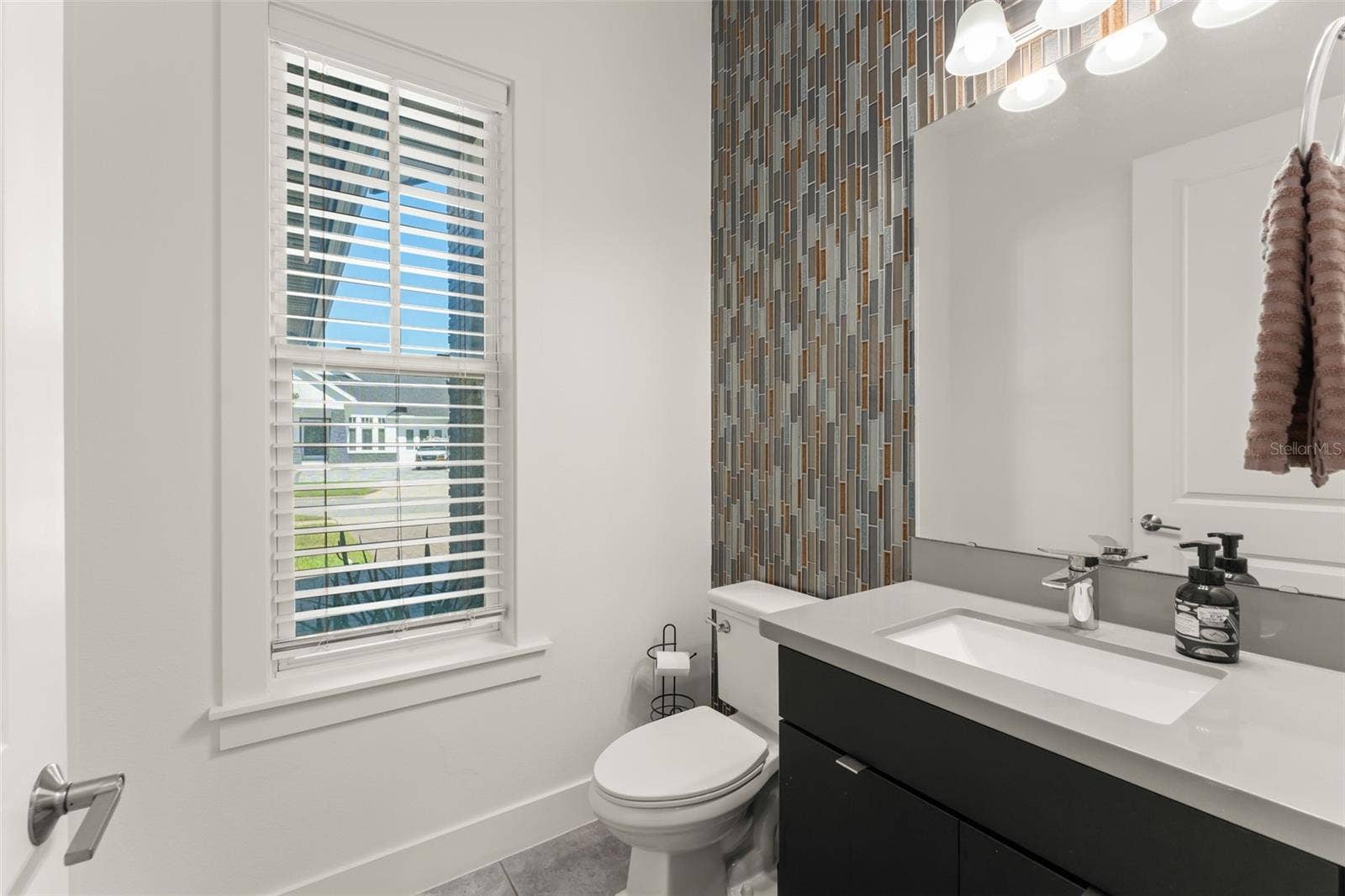 8601 HATA STREET, Orlando, FL 32827