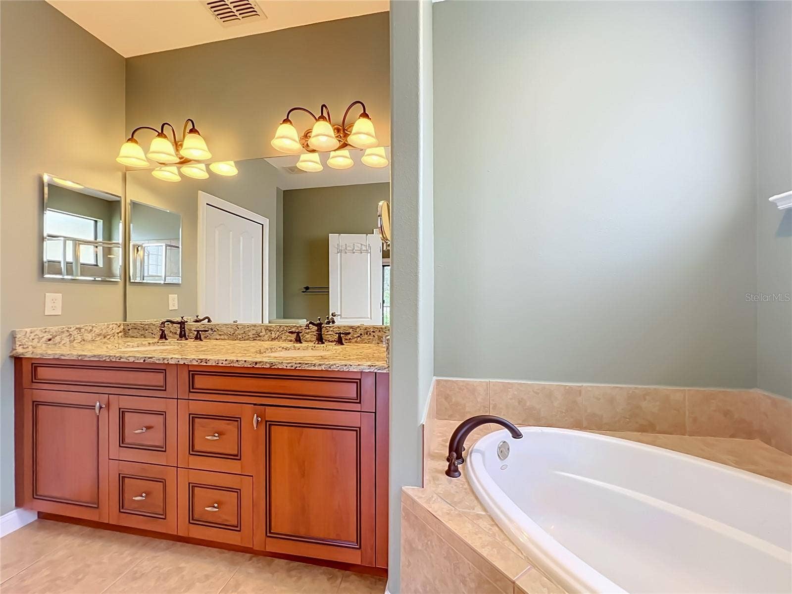 2503 KILGORE STREET, Orlando, FL 32803 2503 KILGORE STREET, Orlando, FL 32803
