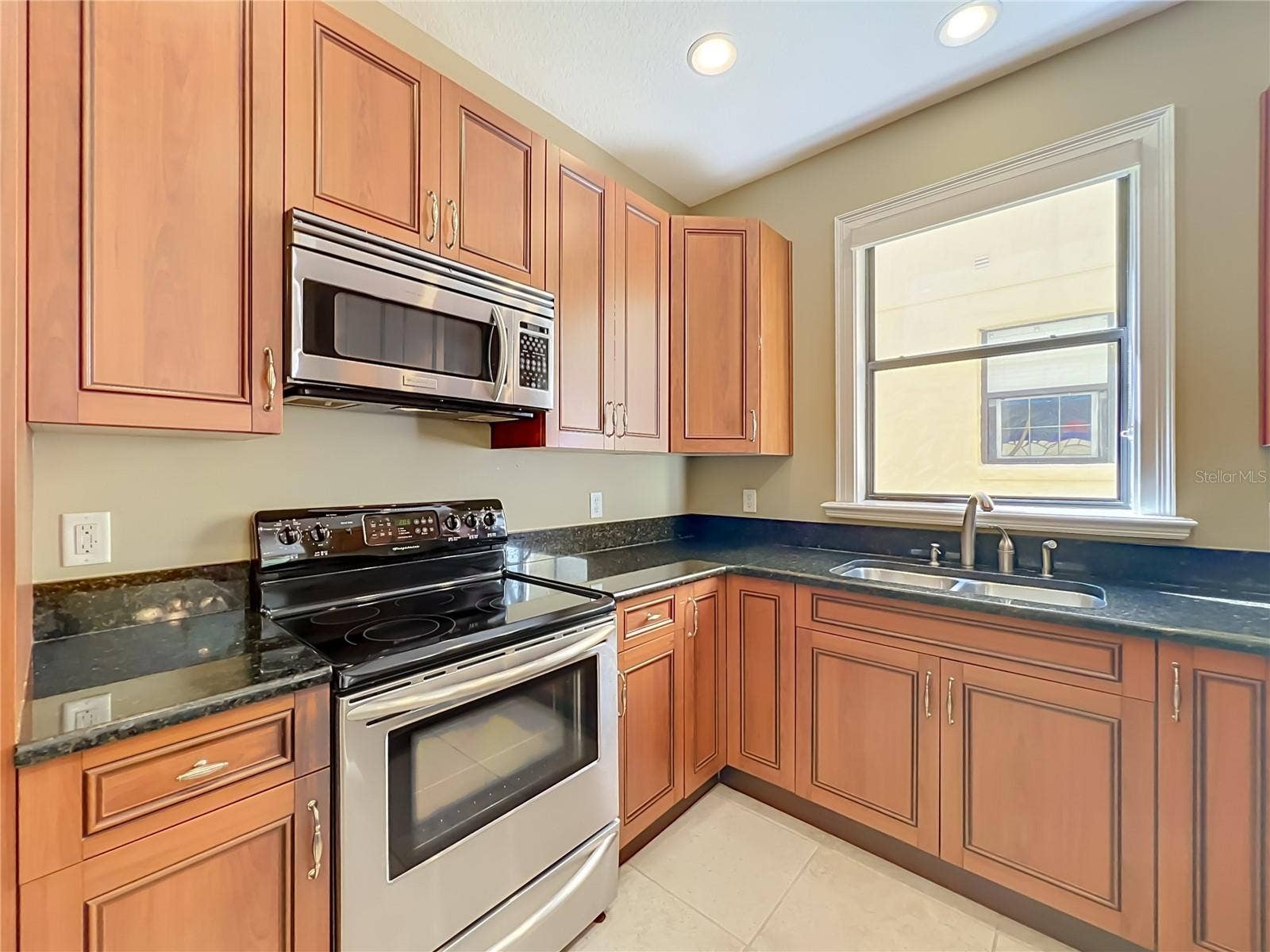 2503 KILGORE STREET, Orlando, FL 32803 2503 KILGORE STREET, Orlando, FL 32803