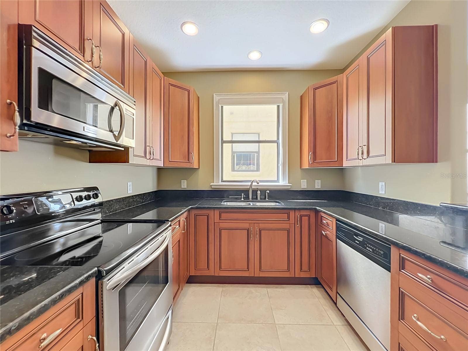 2503 KILGORE STREET, Orlando, FL 32803 2503 KILGORE STREET, Orlando, FL 32803