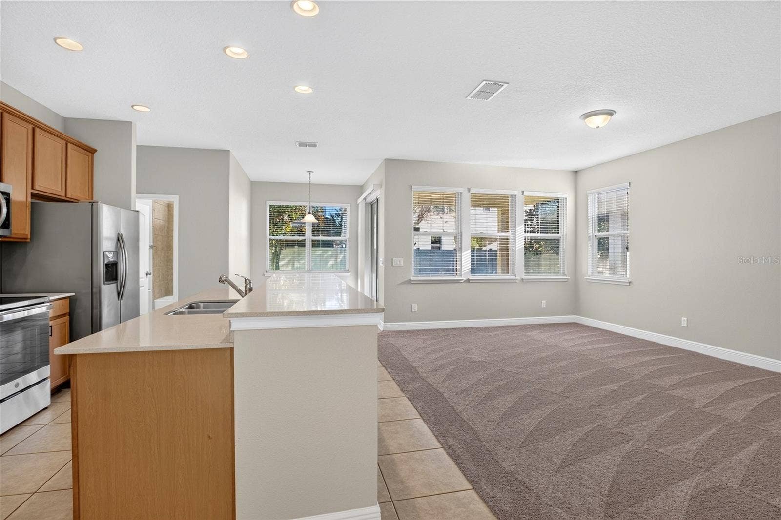 11513 WAKEWORTH STREET, Orlando, FL 32836 11513 WAKEWORTH STREET, Orlando, FL 32836
