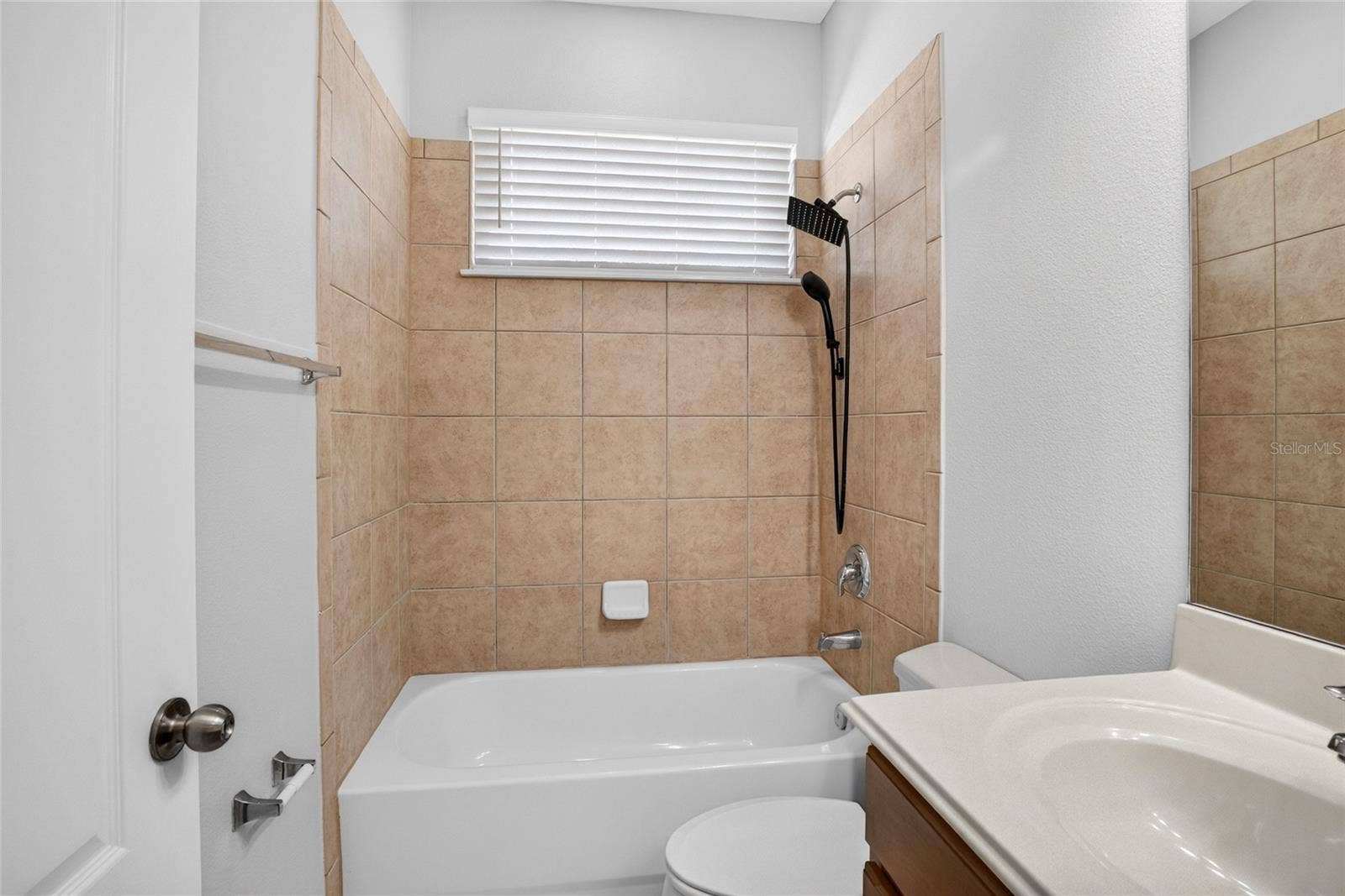 11513 WAKEWORTH STREET, Orlando, FL 32836 11513 WAKEWORTH STREET, Orlando, FL 32836