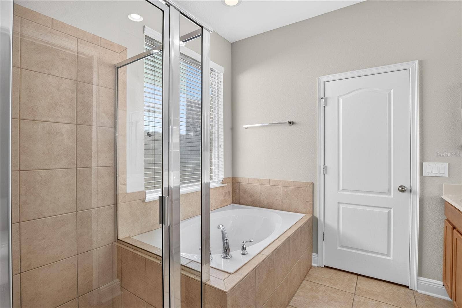 11513 WAKEWORTH STREET, Orlando, FL 32836 11513 WAKEWORTH STREET, Orlando, FL 32836