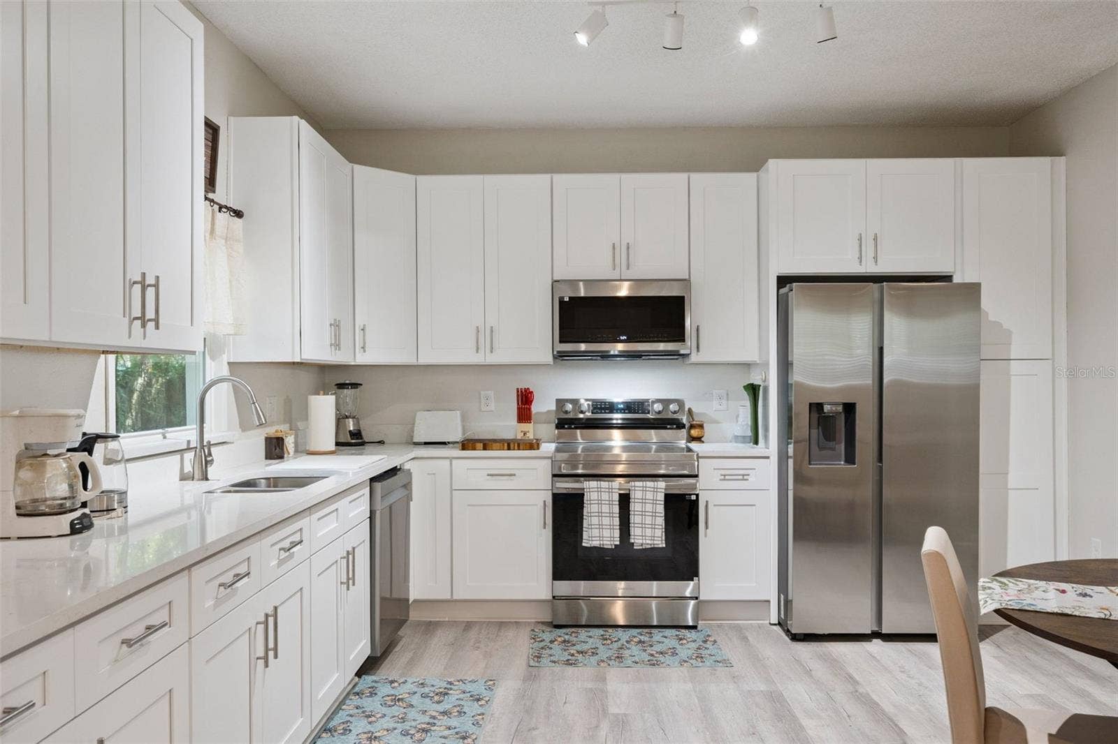 2415 S LAUREL AVENUE, Sanford, FL 32771 kitchen