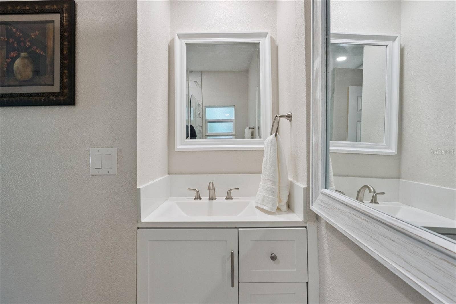 2415 S LAUREL AVENUE, Sanford, FL 32771 primary bathroom
