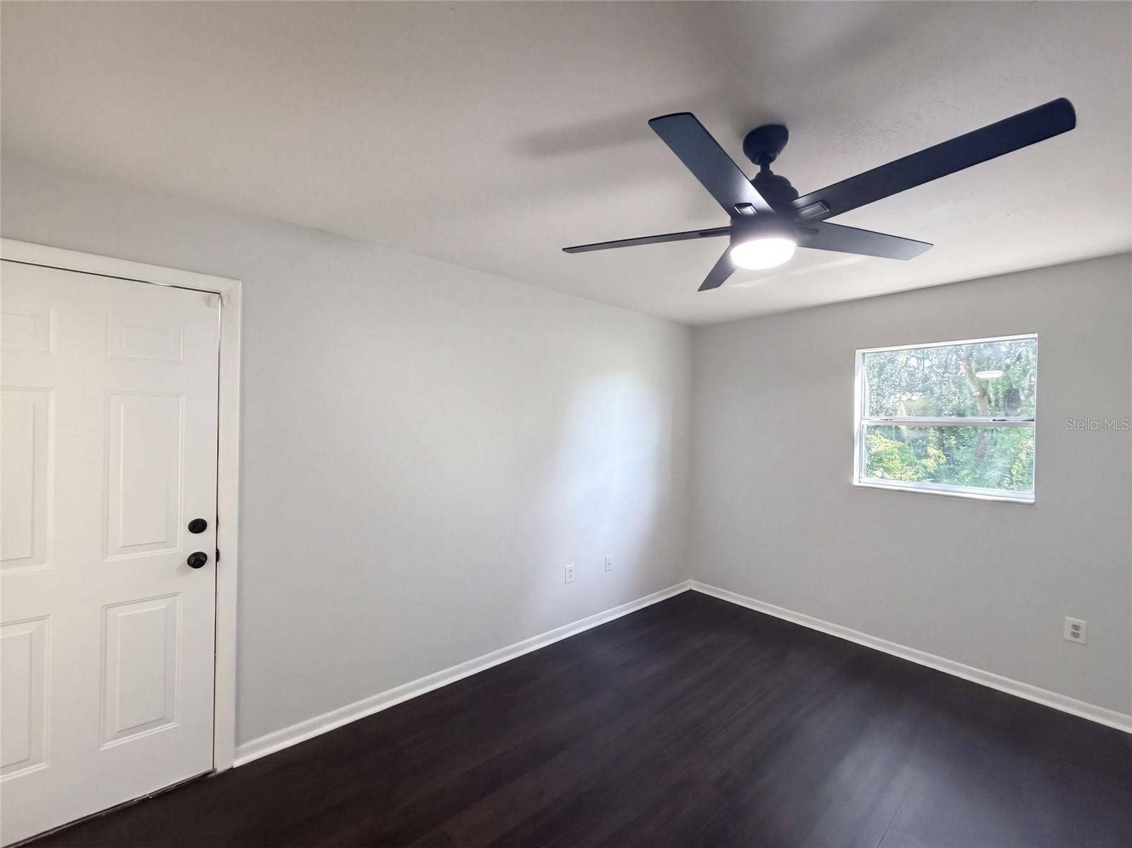 425 W DAUGHTERY ROAD, Lakeland, FL 33809